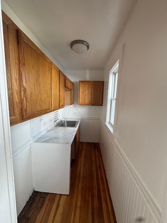 Building Photo - 196 Reservation Rd