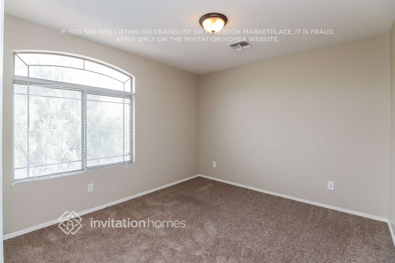 Building Photo - 3417 W Wayland Dr