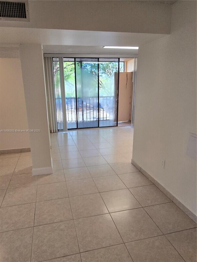 Building Photo - 8600 SW 133rd Avenue Rd