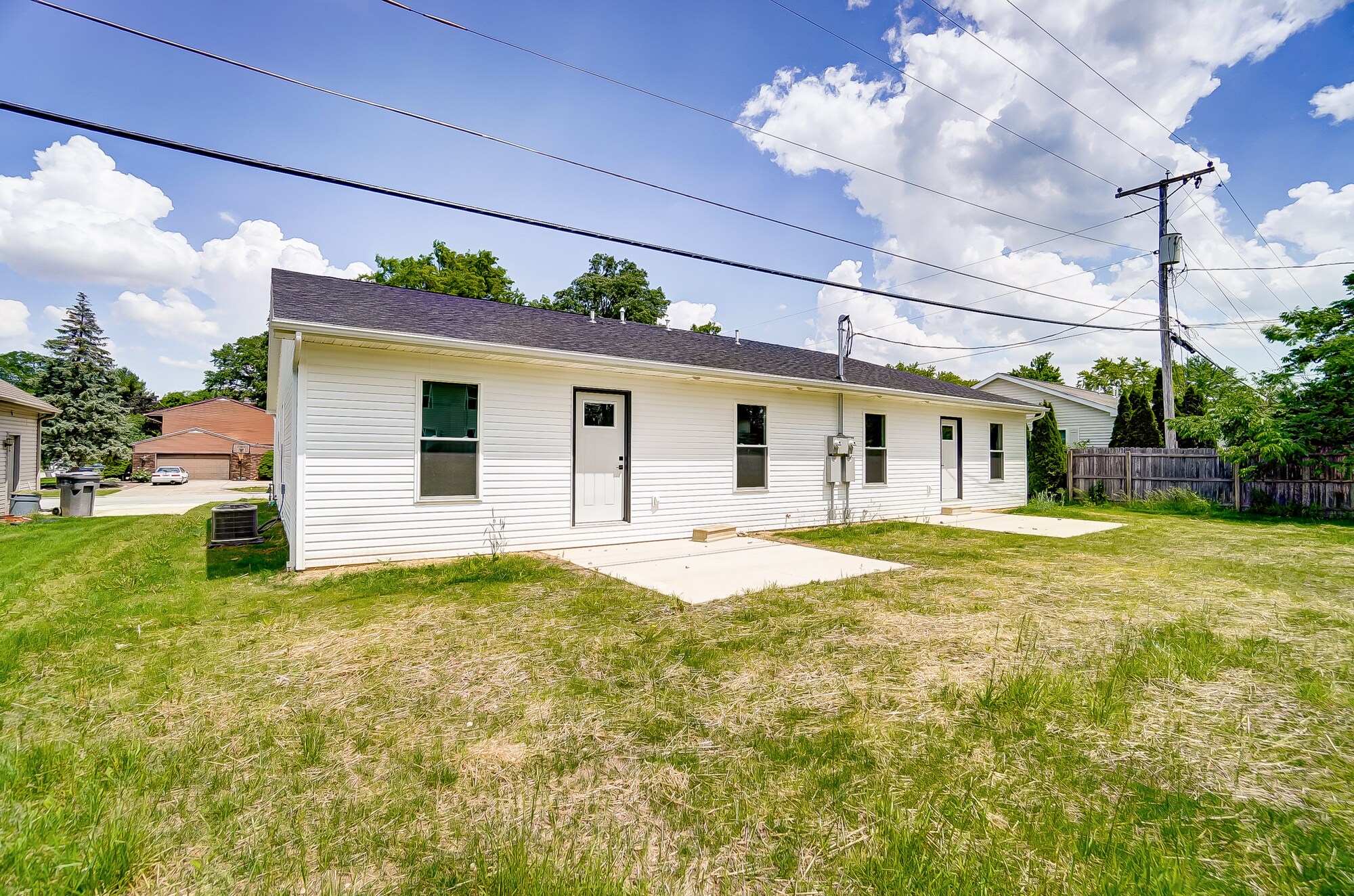 Building Photo - 3011 Cletus Pky