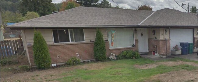 Primary Photo - 118 T St SE