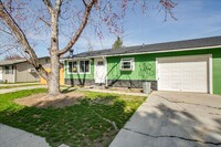 Building Photo - Beautifully Updated Duplex in Southeast Boise