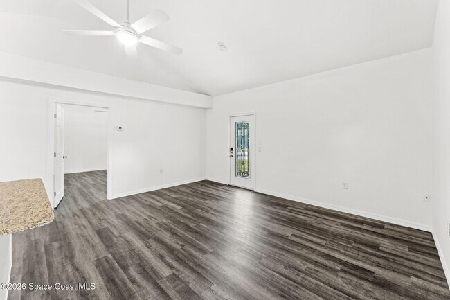 Building Photo - 1625 Hortana Dr