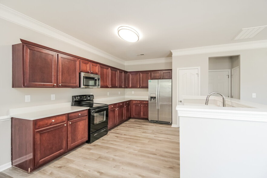 Building Photo - 517 Galesburg Dr