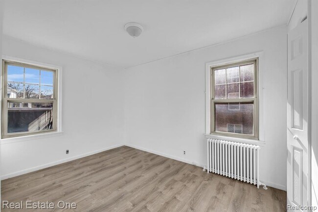 Building Photo - 50 Virginia Dr