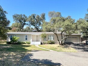 Building Photo - Rocklin Rental Gem – 3 Bed, 2 Bath, Large ...