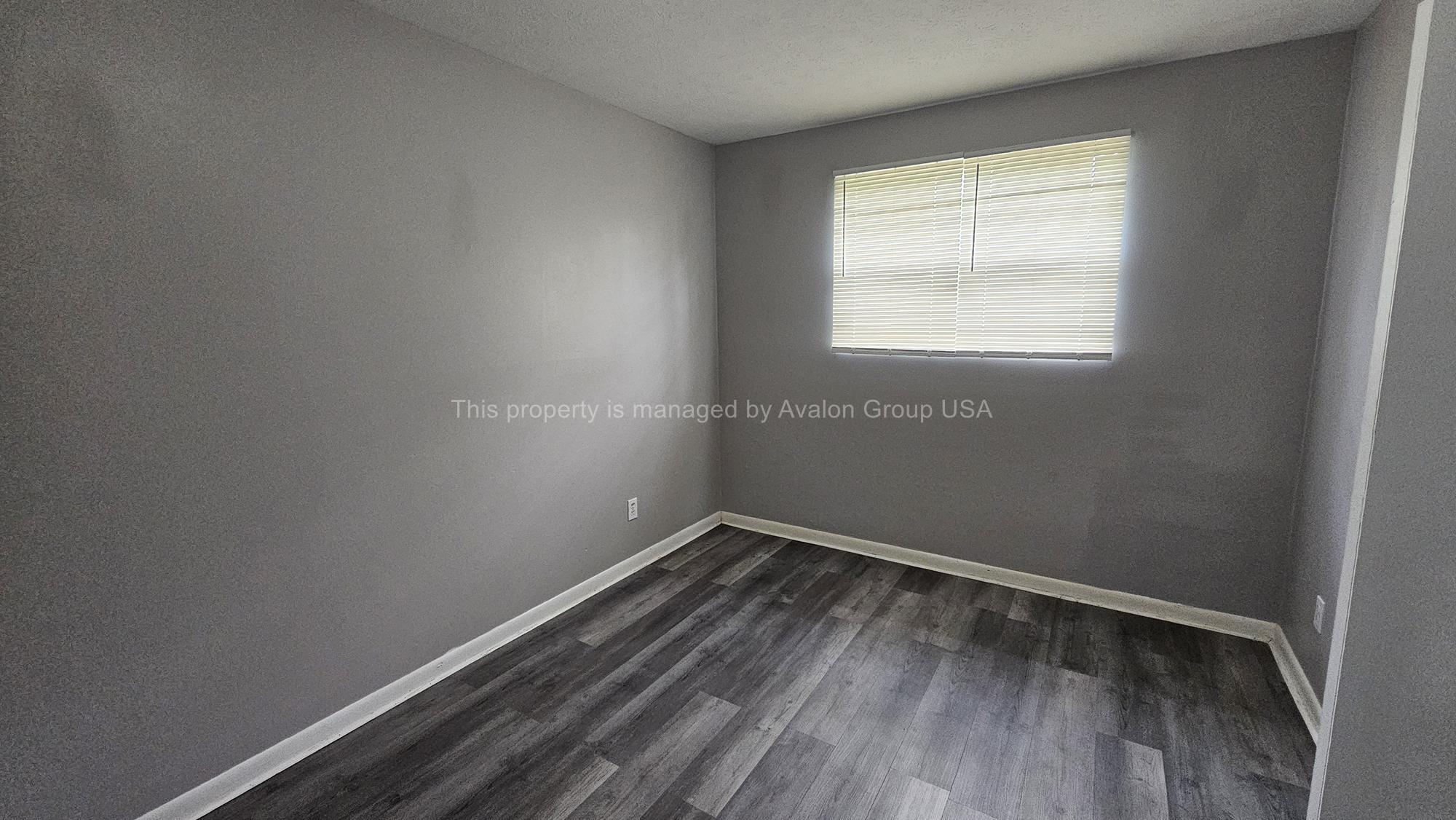 Building Photo - 9504 Evesham Rd