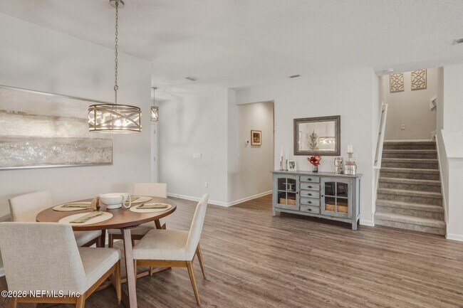Building Photo - 85457 Amaryllis Ct