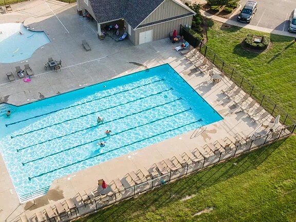 Building Photo - 2204 Hospitality Ln