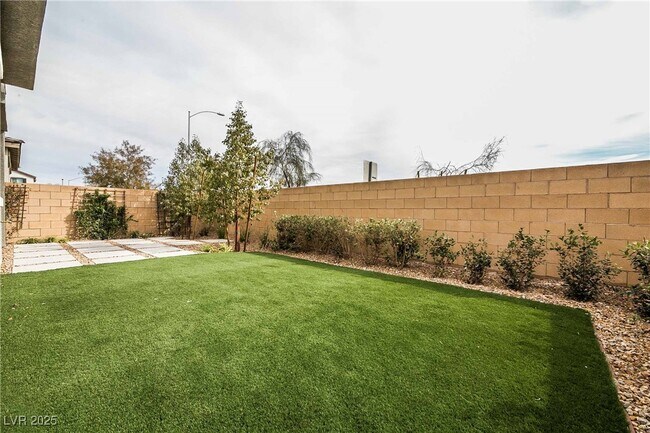 Building Photo - 4836 SENSITIVE St