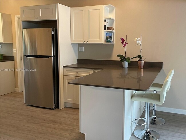 Building Photo - 14155 Old Cutler Rd