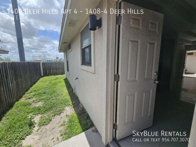 Building Photo - 1408 Deer Hls