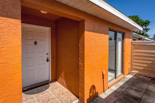 Building Photo - 85 Silver Park Cir