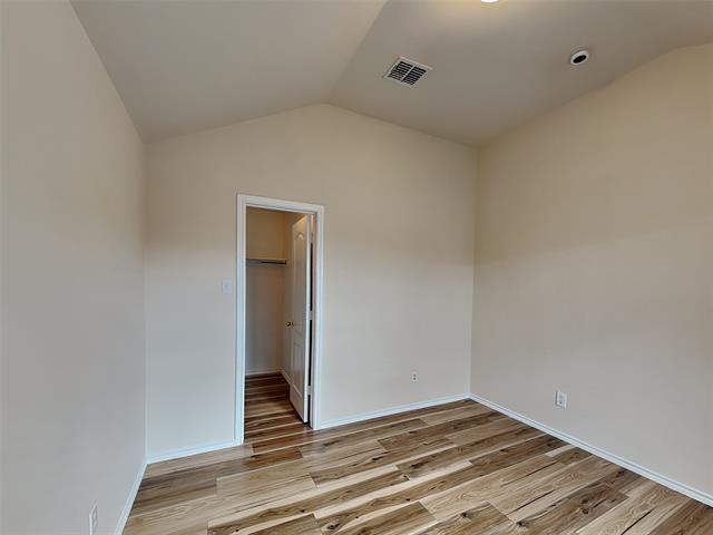 Building Photo - 1905 Sharpsbury Dr