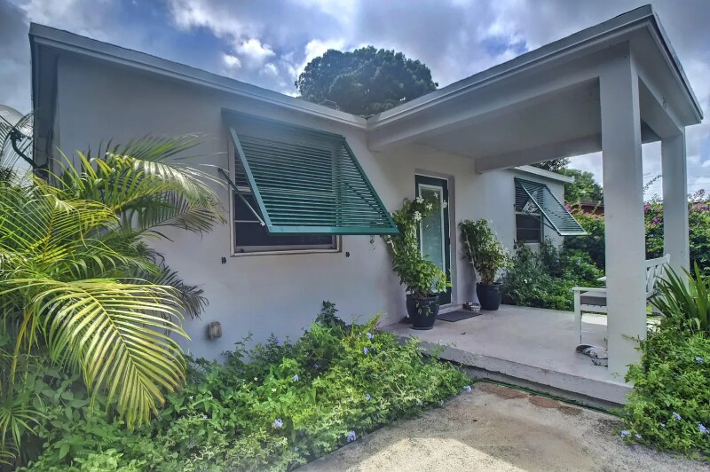 Building Photo - 231 NW 14th Ave