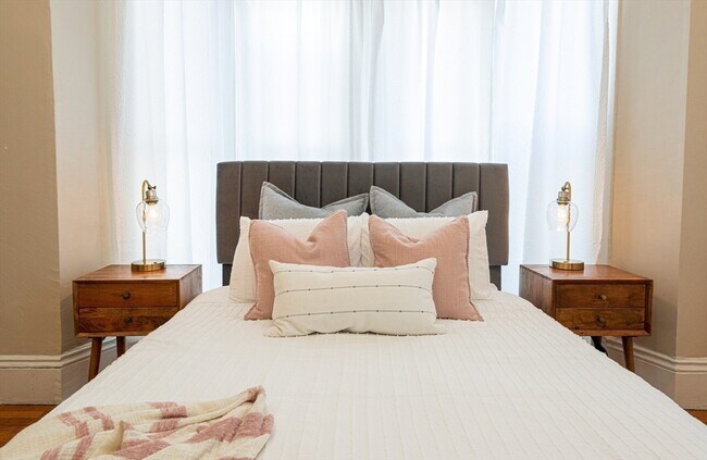 Building Photo - 23 Atlantic St