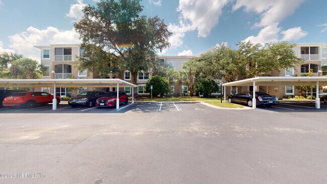 Building Photo - 10550 Baymeadows Rd