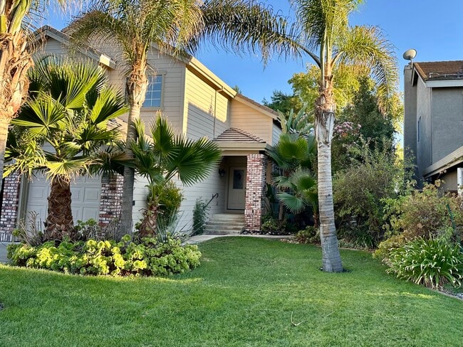 Building Photo - 2250 Prestwick Dr