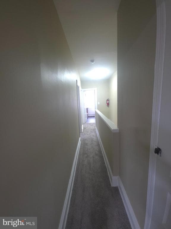 Building Photo - 320 Darby Rd