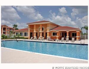 Building Photo - 291 SW Palm Dr
