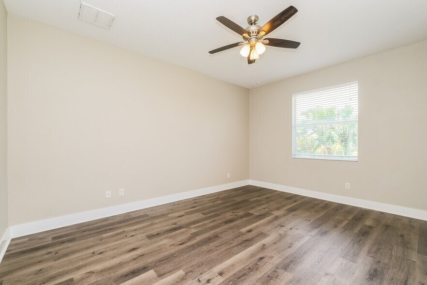 Building Photo - 569 Bimini Bay Blvd