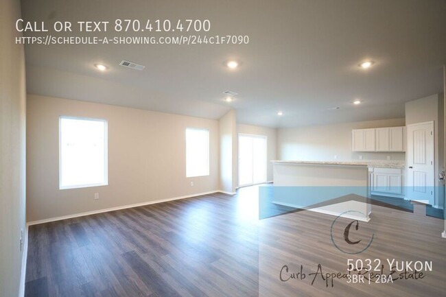 Building Photo - Move in special $800!!  New construction i...