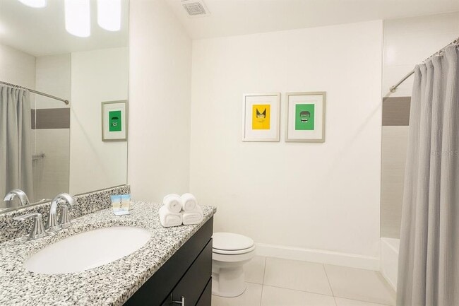 Building Photo - 17521 Placidity Ave