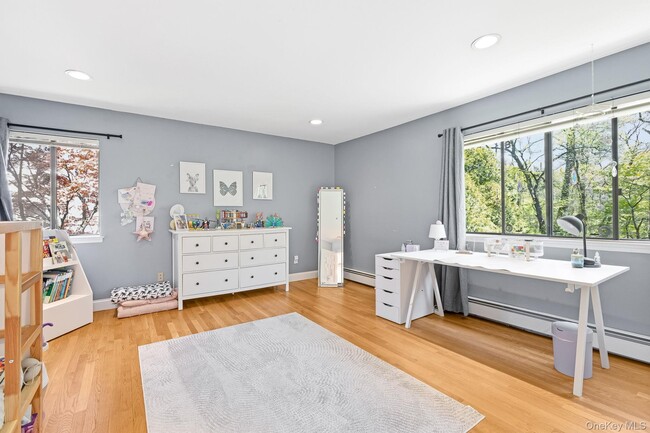 Building Photo - 26 Devonshire Dr