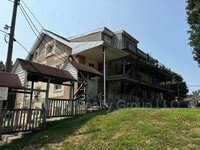 Building Photo - 1889 Habecker Rd