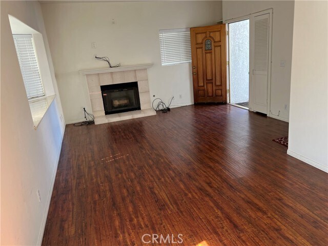 Building Photo - 5805 Encinita Ave