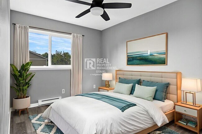 Building Photo - 11104 Grant Way