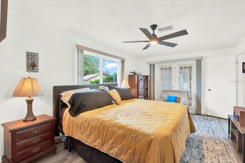 Building Photo - 11256 Holbrook St