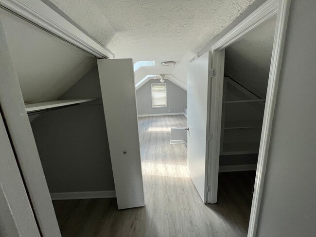 Building Photo - 12208 Ridge Crest Dr