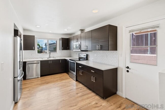 Building Photo - 4413 Mt Castle Ave