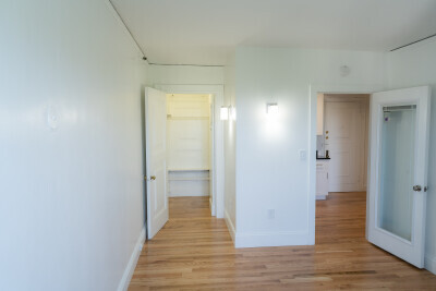 Building Photo - 35 Westland Ave