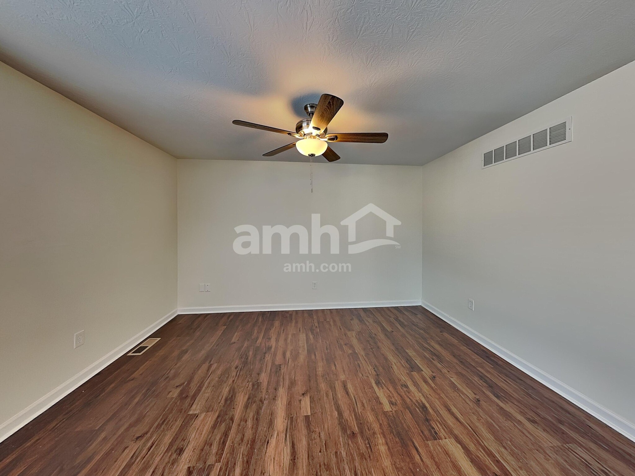 Building Photo - 5505 Windsor Ct