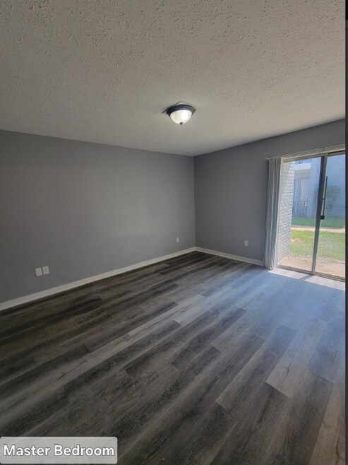 Building Photo - 225 W McDowell Rd