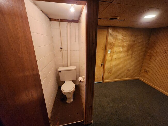 Building Photo - COMING SOON! This is a Lease-to-Own – Not ...