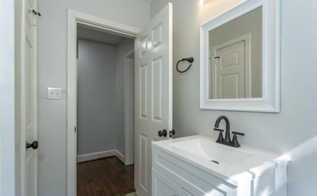 Building Photo - 1523 44th St Ensley