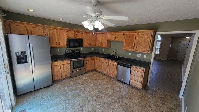 Building Photo - 13302 Crystal Cove