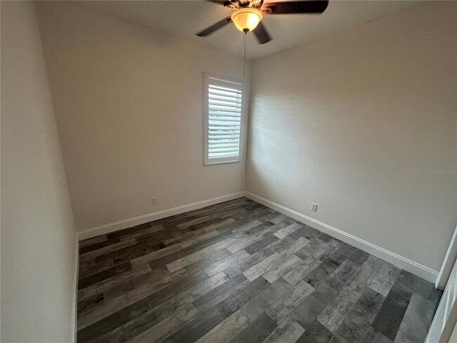 Building Photo - 25427 Doredo Dr