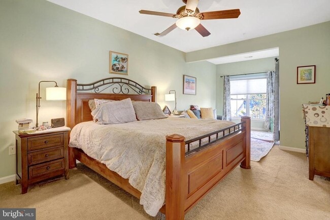 Building Photo - 5257 Bessley Pl