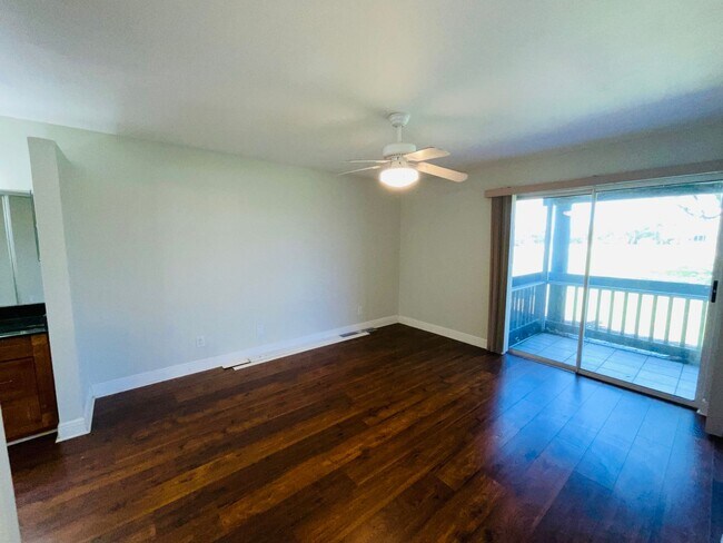 Building Photo - Beacon 21 - Sailfish Village