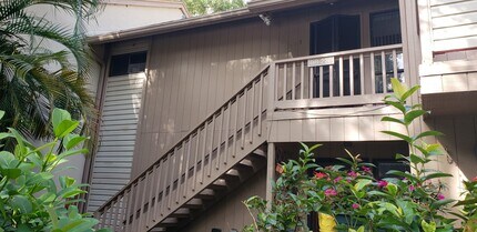 Building Photo - 1677 Brookhouse Cir