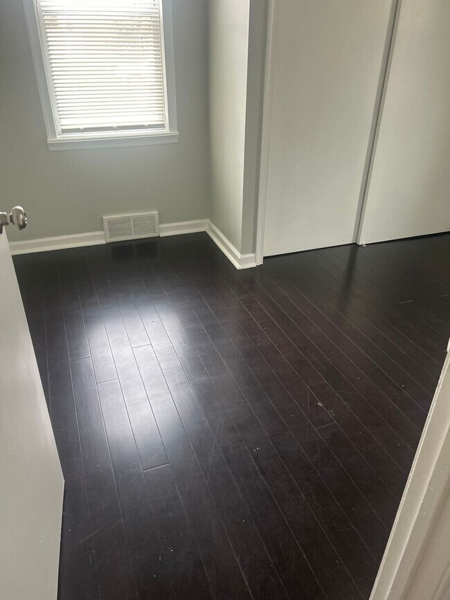 Building Photo - Beautiful Home in Northeast Philly