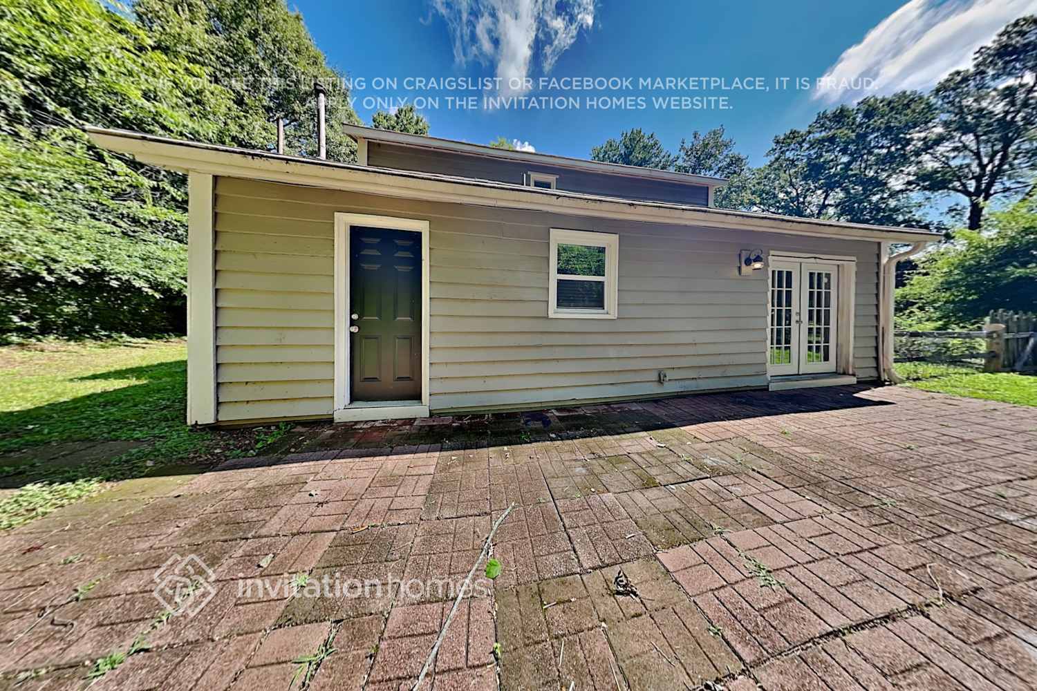 Building Photo - 124 Plaza Dr