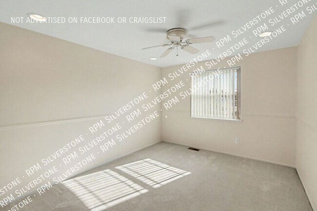 Building Photo - 38004 Fringe Dr