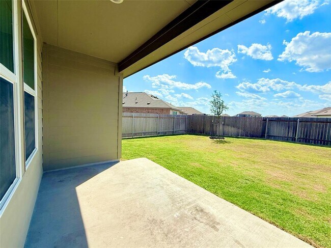 Building Photo - 431 Sebring Cir