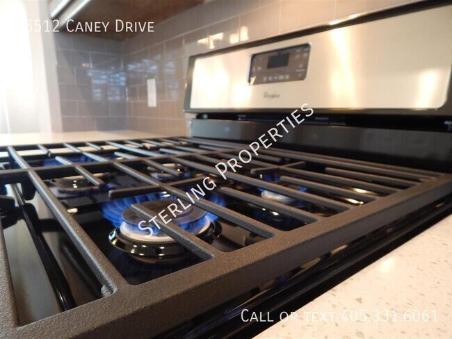 Building Photo - 15512 Caney Dr