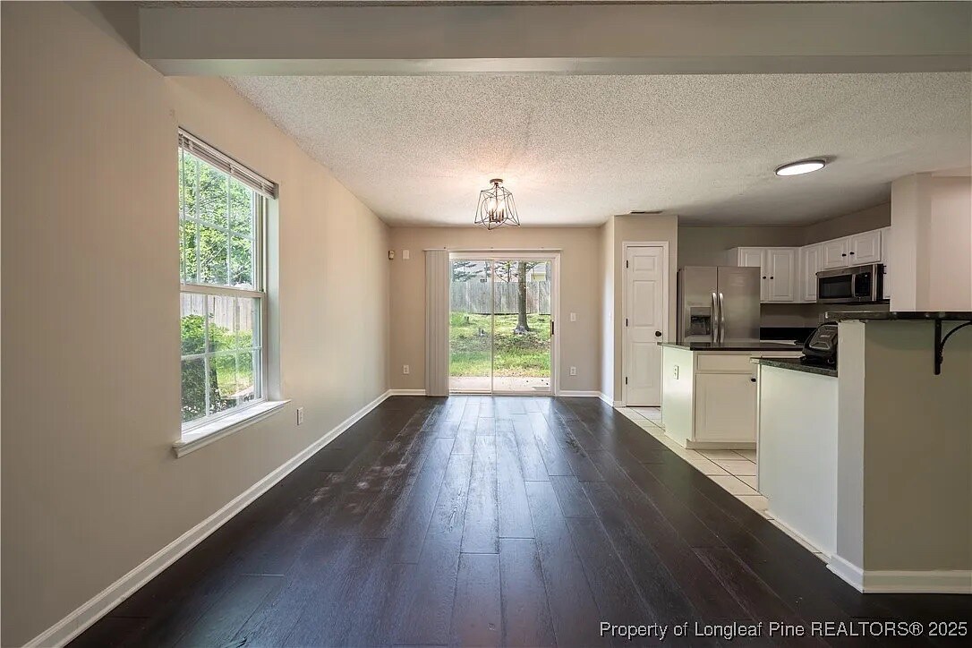 Building Photo - Room in House on Feldspar Way